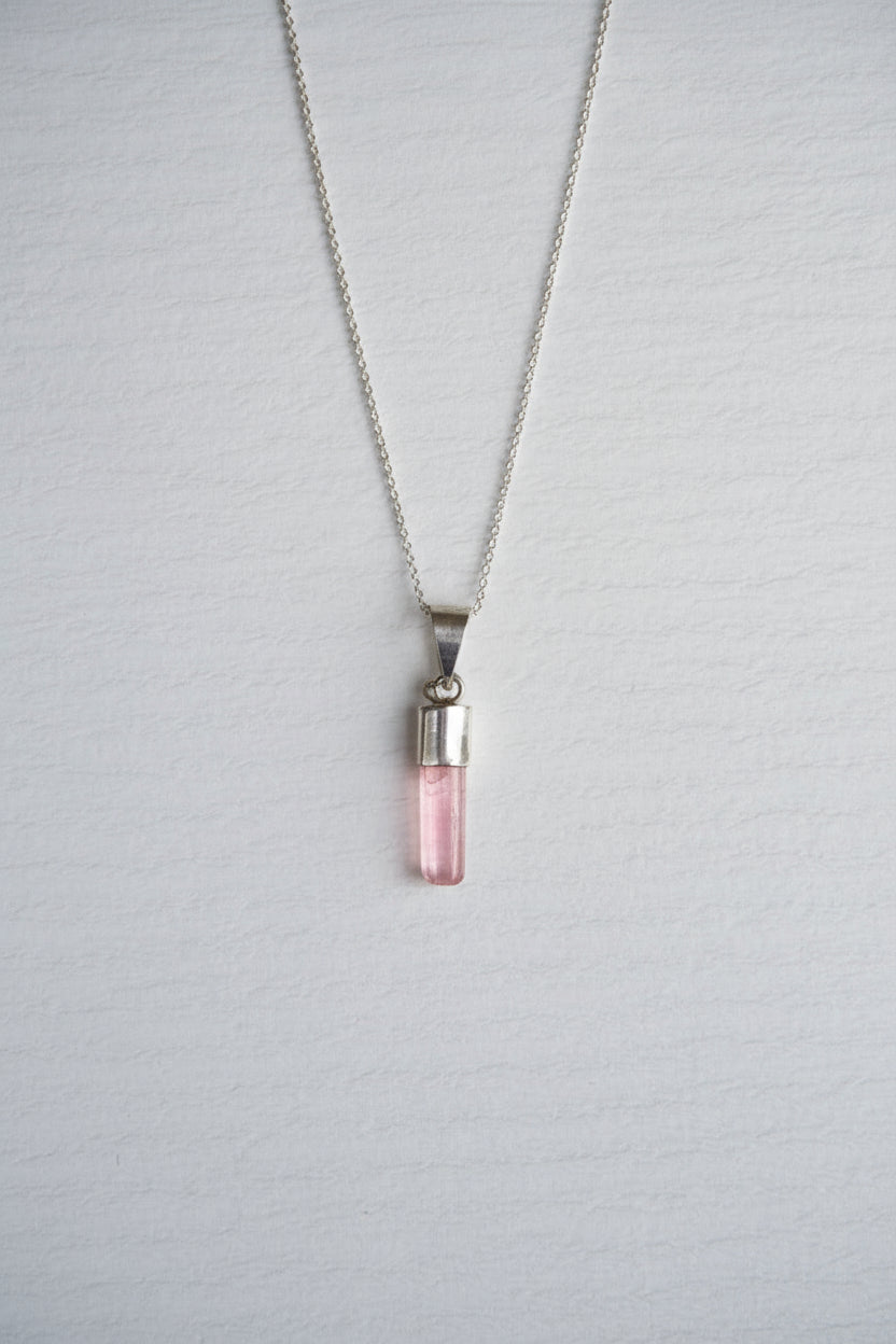 Colgante Turmalina Rosa (Rubelita) Plata de ley – Amor y equilibrio emocional