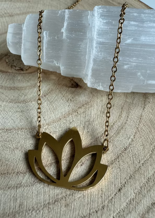 Colgante Flor de Loto – Renacimiento y Pureza