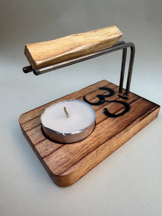Quemador de Palo Santo Om