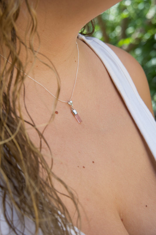 Colgante Turmalina Rosa (Rubelita) Plata de ley – Amor y equilibrio emocional
