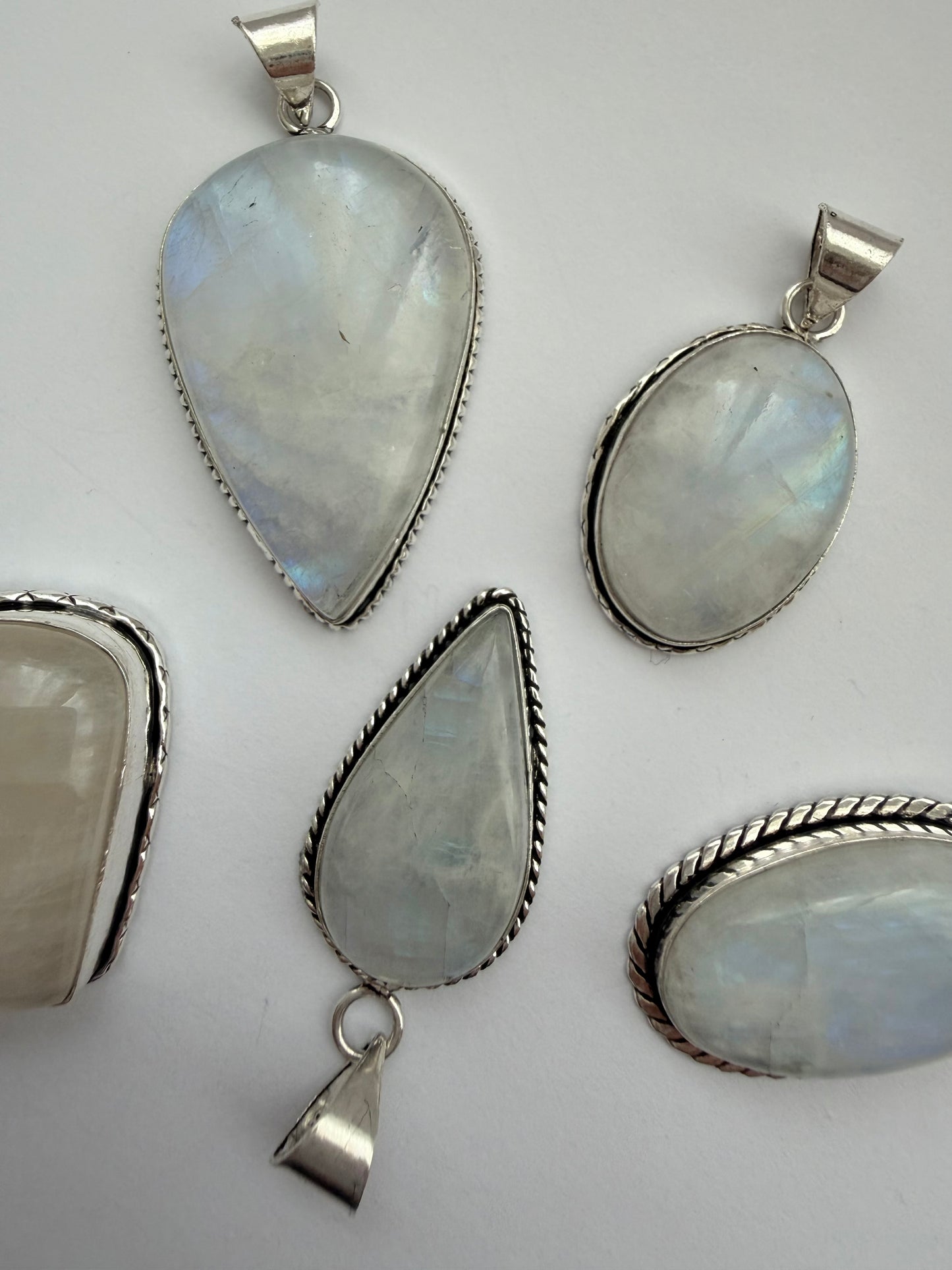 Colgante Alhena · Piedra Luna